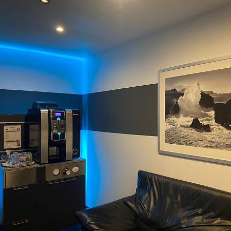 Hotel U. + Apartments มึลไฮม์ อันแดร์ รัวร์ ภายนอก รูปภาพ