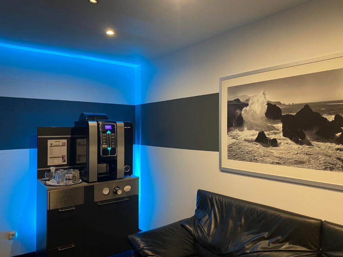 Hotel U. + Apartments มึลไฮม์ อันแดร์ รัวร์ ภายนอก รูปภาพ